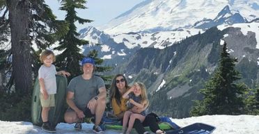 Чоловік був вражений, чим насправді виявився "білий предмет" у мішку з гравієм