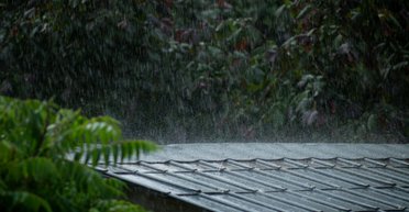 Украину сегодня накроют дожди и грозы: где ожидать ухудшения погоды