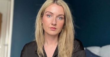 Жінку оштрафували за сміття в селі, яке вона не відвідувала вже багато років (фото)