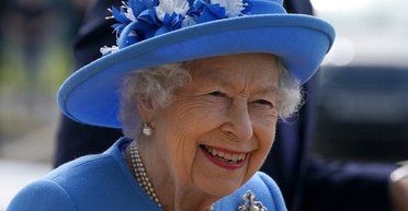 Три роки тому померла Єлизавета ІІ: якими були її останні слова Зеленському