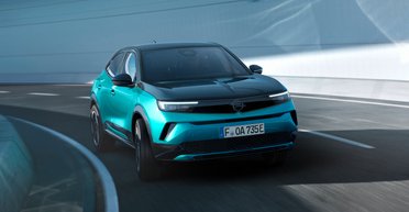 Дебютировал новый Opel Mokka 2025: как изменился компактный кроссовер (фото)