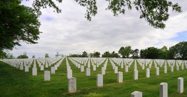 Пристрасті довкола українського Арлінгтона: де і коли ховати героїв