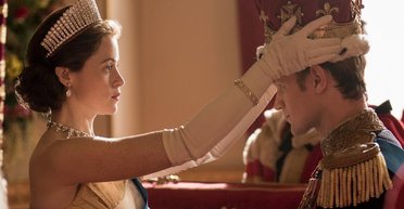 Топ 7 королевских сериалов и фильмов, которые стоит посмотреть в декабре 2024