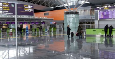 "Украина будет искать решения": в ОП назвали 4 проблемы, мешающие открыть аэропорты