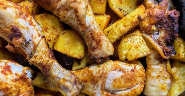 Идеальный ужин: рецепт курицы по-деревенски с картофелем