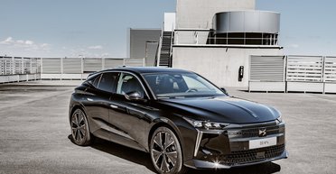 На украинский рынок вышел премиальный французский соперник BMW 1 Series и Audi A3 (фото)