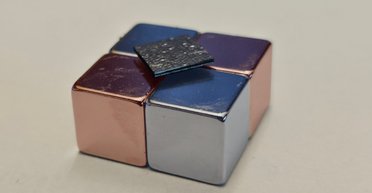 Магнітна левітація. Створено новий літальний матеріал: як його можна застосувати (відео)