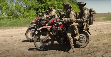 Сучасна "кавалерія": в ЗСУ сформували першу штурмову мотоциклетну роту (відео)