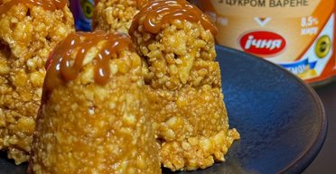 Тістечка "Мурашник": улюблений десерт у новій формі