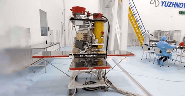 Праздник со слезами на глазах. Что не так с запуском украинского спутника