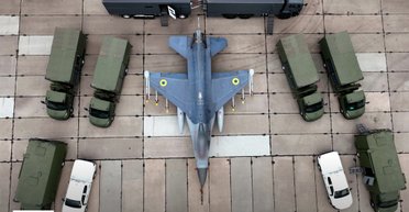 "Проєкт 61": Повітряні сили ЗСУ отримали мобільну екосистему для обслуговування F-16 (фото)