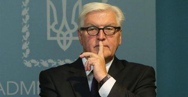 Кіно і німці. Чим небезпечна для України сварка посла в Берліні з президентом ФРН