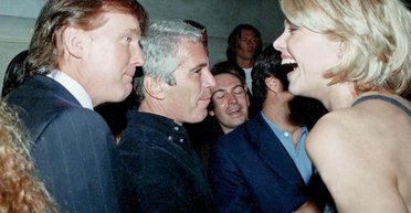 Файли Епштейна: Дональда Трампа звинуватили у зґвалтуванні неповнолітньої