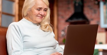 Это было 18 лет назад: женщина нашла "воспоминание из прошлого" благодаря Google-картам (видео)