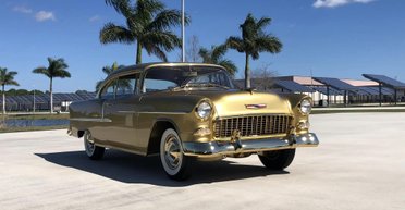 Уникальный золотой автомобиль ушел с молотка по цене нового Rolls-Royce (фото)