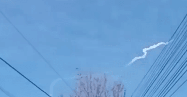 У Криму прогриміли потужні вибухи: у соцмережах повідомляють про ракети і роботу ППО (фото)