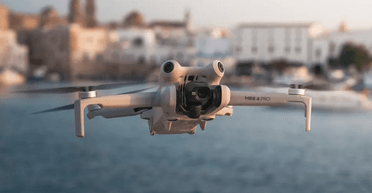 В Китае представили "всевидящий" дрон DJI Mini 4 Pro: чем он удивит пилотов (видео)