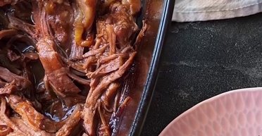 Рвана яловичина: як приготувати неймовірно смачне та соковите м'ясо