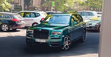 У депутатов во время войны нашли Rolls-Royce и мощные электрокары, – расследование (видео)