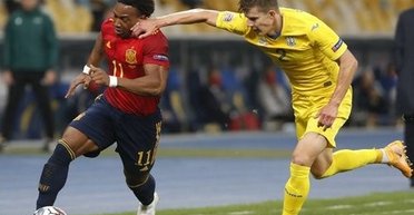 Сенсация на "Олимпийском": Сборная Украины обыгрывает в Лиге наций Испанию 1:0