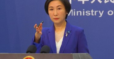 Не все гаразд з інтелектом: Пекін зажадав від Подоляка пояснень з приводу його заяв