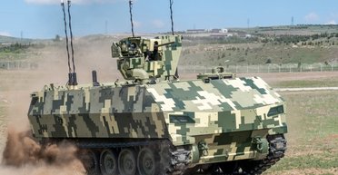 Старий, але корисний: як із БТР епохи в'єтнамської війни зроблять робот-танк (відео)