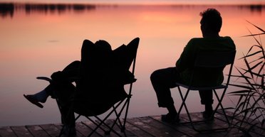 Гасите свет. Почему украинскую молодежь нужно слушать при свете луны