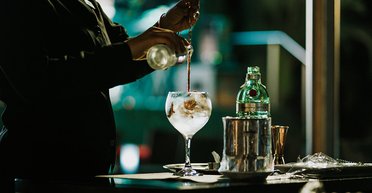 Желудок раздуло как воздушный шарик: мужчина попал в операционную после опасного коктейля