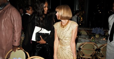 Анна Вінтур і Наомі Кемпбелл публічно вкололи одна одну (відео)