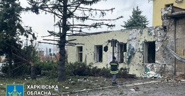 "Сховатися неможливо": з'явилися подробиці ракетного удару по частині ДСНС в Ізюмі (фото)