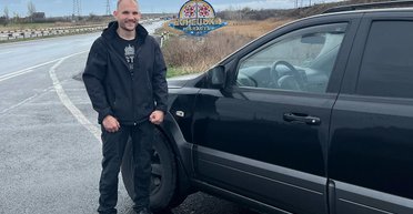 Мобилизация водителя Анджелины Джоли: что известно о судьбе украинца на данный момент