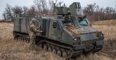 Не боїться дронів: українські морпіхи розповіли, як "Вікінги" рятують життя бійців (фото)