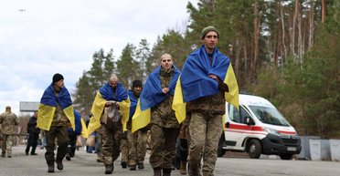 В Україні створили центри підтримки для родичів військовополонених: рідні незадоволені