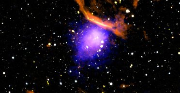 Астрономи виявили рекордну космічну структуру в скупченні галактик: що це (фото)