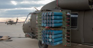 Ідеальні для захисту флангів: Україні передадуть системи мінування MOPMS і Volcano, що відомо