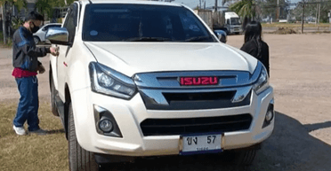 27 років у шлюбі: чоловік забув про дружину "в туалеті" під час тривалої поїздки (фото)