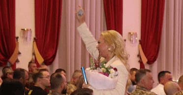 Камалія та Анна-Марія виступили перед українськими захисниками та захисницями (фото)