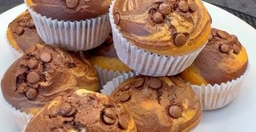 Мафіни "Зебра": рецепт простої випічки до чаю (відео)