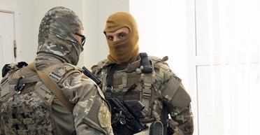 Мы к вам идем. Кому из бизнеса стоит готовиться к обыскам