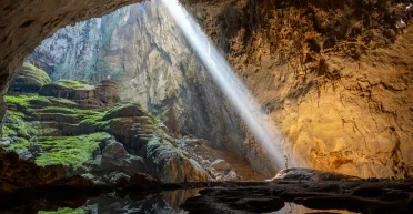 Самая большая пещера в мире: где она находится и какова ее площадь (фото)