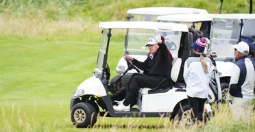 Горсть риса и долларов: Трамп выгоняет фермеров ради нового поля для гольфа