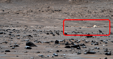 Perseverance нашел в марсианской пустыне свой парашют (фото)