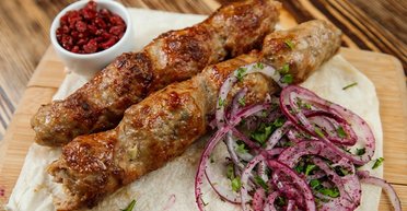 Люля-кебаб: как приготовить вкусное мясное блюдо