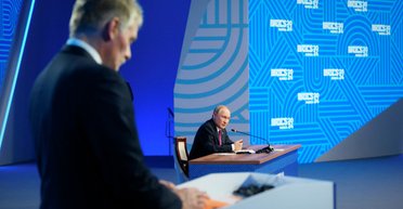 Удары ВС РФ по гражданским целям: Кремль требует от Зеленского снять запрет на переговоры с Путиным