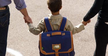 Вдруг не угробят. Почему мы продолжаем рисковать своими детьми