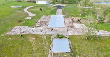 Роскошные подземные жилые помещения: на продажу выставили ракетную базу (фото)