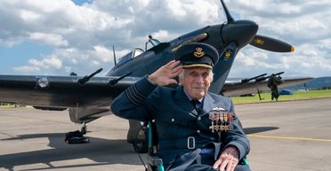 Ушла эпоха: в 105 лет умер последний участник Битвы за Британию