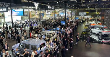 Новый VW Passat и электрический "Гелендваген": основные премьеры автошоу в Пекине (фото)