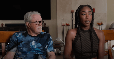 "Часто витріщаються": 77-річний чоловік хоче одружитися з 34-річною дівчиною (відео)