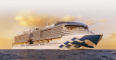 Прозвали "плавучим містом": новий величезний круїзний лайнер вразив пасажирів (фото)